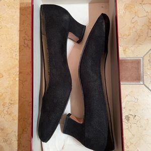 Ferragamo Black Pebble Suede Pumps